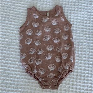 Very cute beach outfit ( New / never worn)